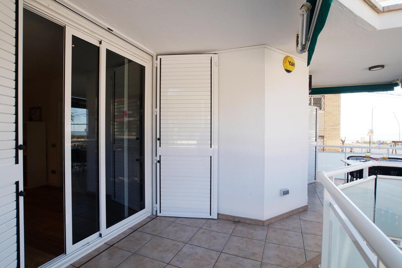 Beach Club House Apartment Castelldefels Ngoại thất bức ảnh
