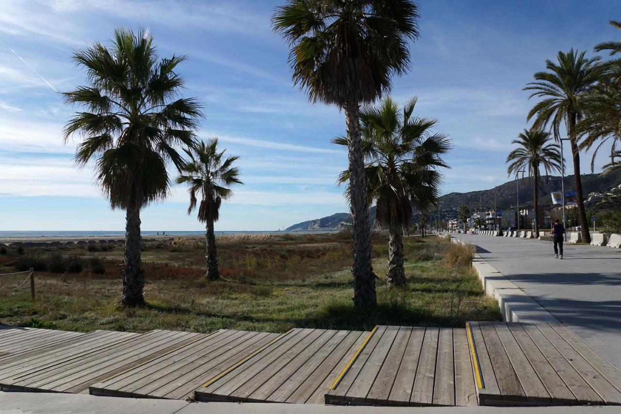 Beach Club House Apartment Castelldefels Ngoại thất bức ảnh